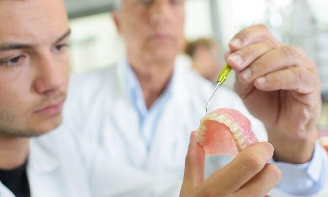 how-poorly-fitted-dentures-can-cause-long-term-damage