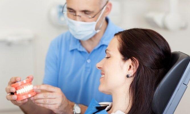 seniors-arent-the-only-people-who-wear-dentures
